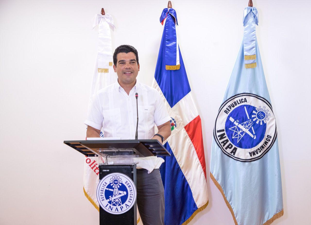 Gabinete-de-Politica-Social-e-INAPA-firman-convenio-para-aunar-esfuerzos-en-beneficio-de-comunidades-mas-vulnerables-del-pais4