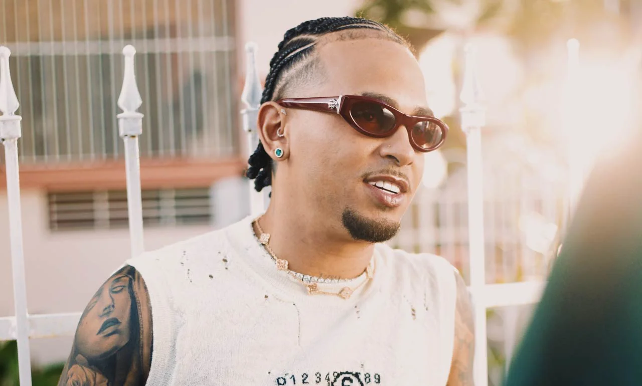 Ozuna-regresa-a-sus-raices-con-Una-aventura