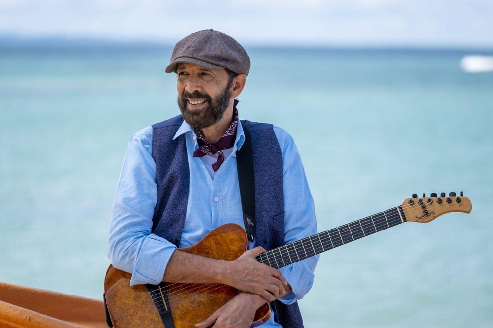 Juan-luis-guerra-entre-mar-y-palmeras-2048x1366