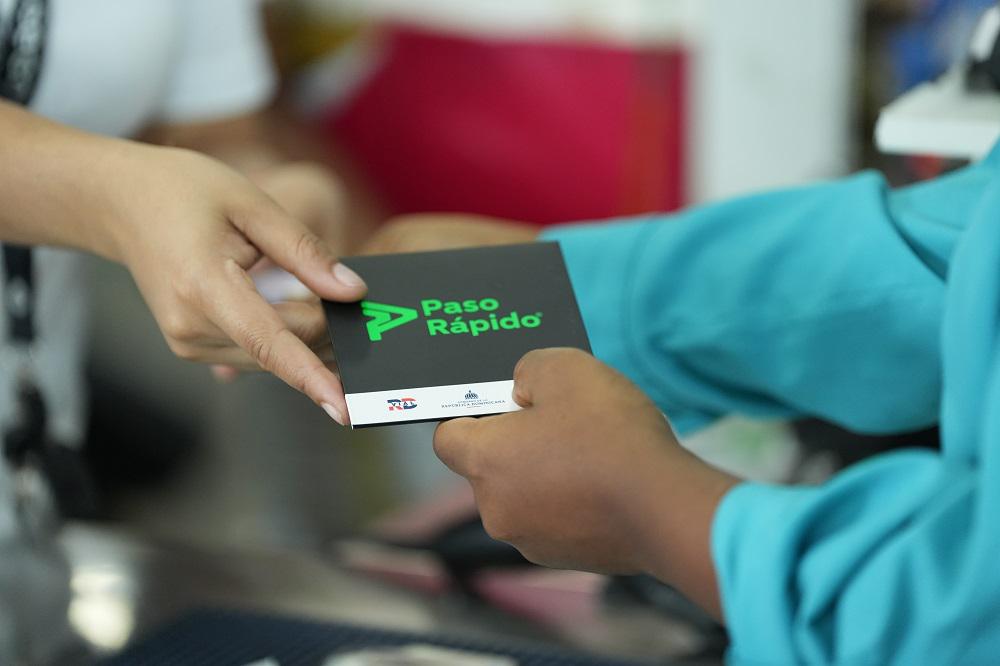 conductores-instalan-dispositivos-de-paso-rapido