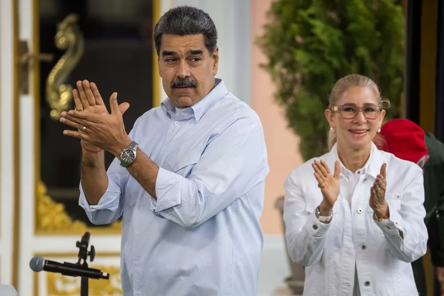 Cilia-Flores-maduro
