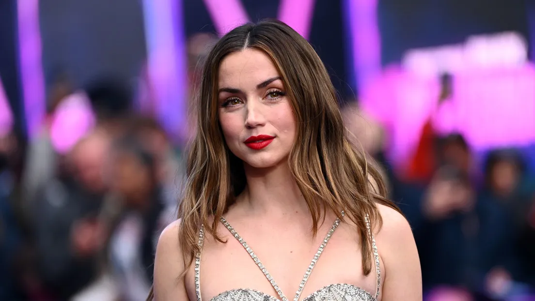 693c5cb3e9ff717b840470f9