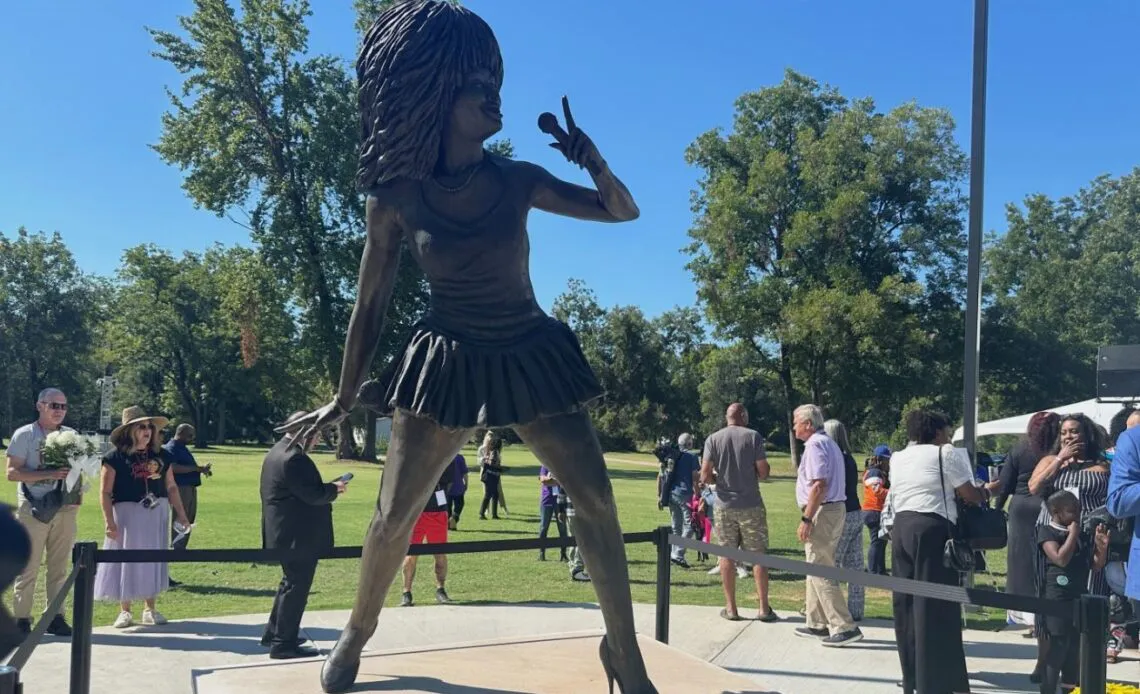 Tina2-1140x694
