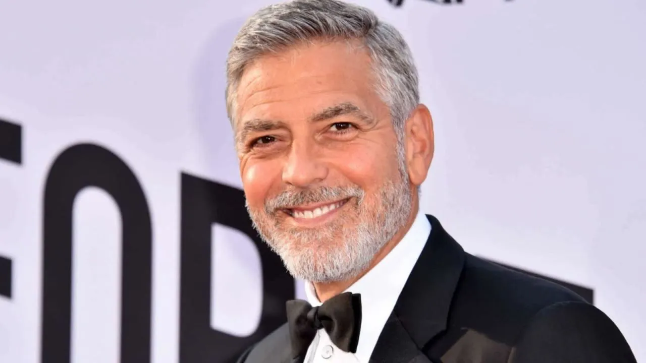 cnne-919046-el-millonario-regalo-de-george-clooney-a-sus-amigos
