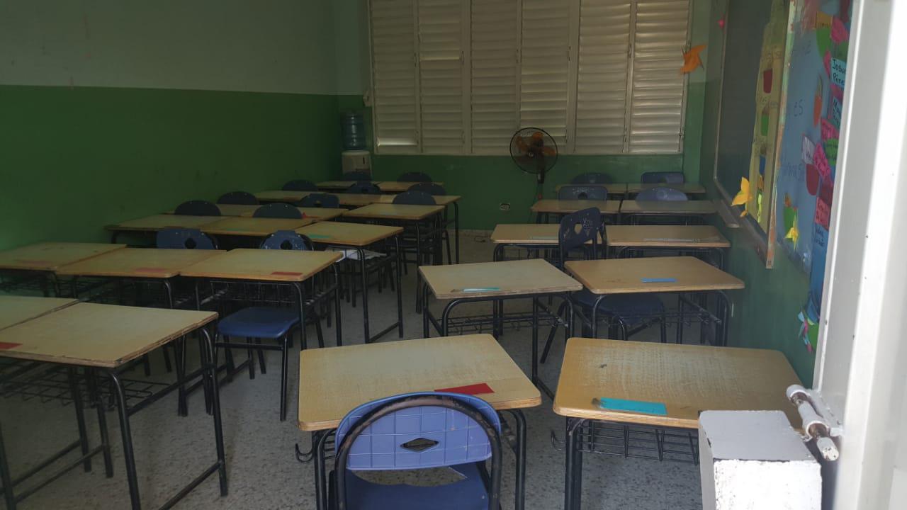 102775-envian-a-prision-a-profesor-que-abuso-sexualmente-de-varios-estudiantes-en-santiago