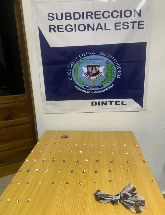 041f2fec-8c2d-45db-a77c-9869c1f3b813