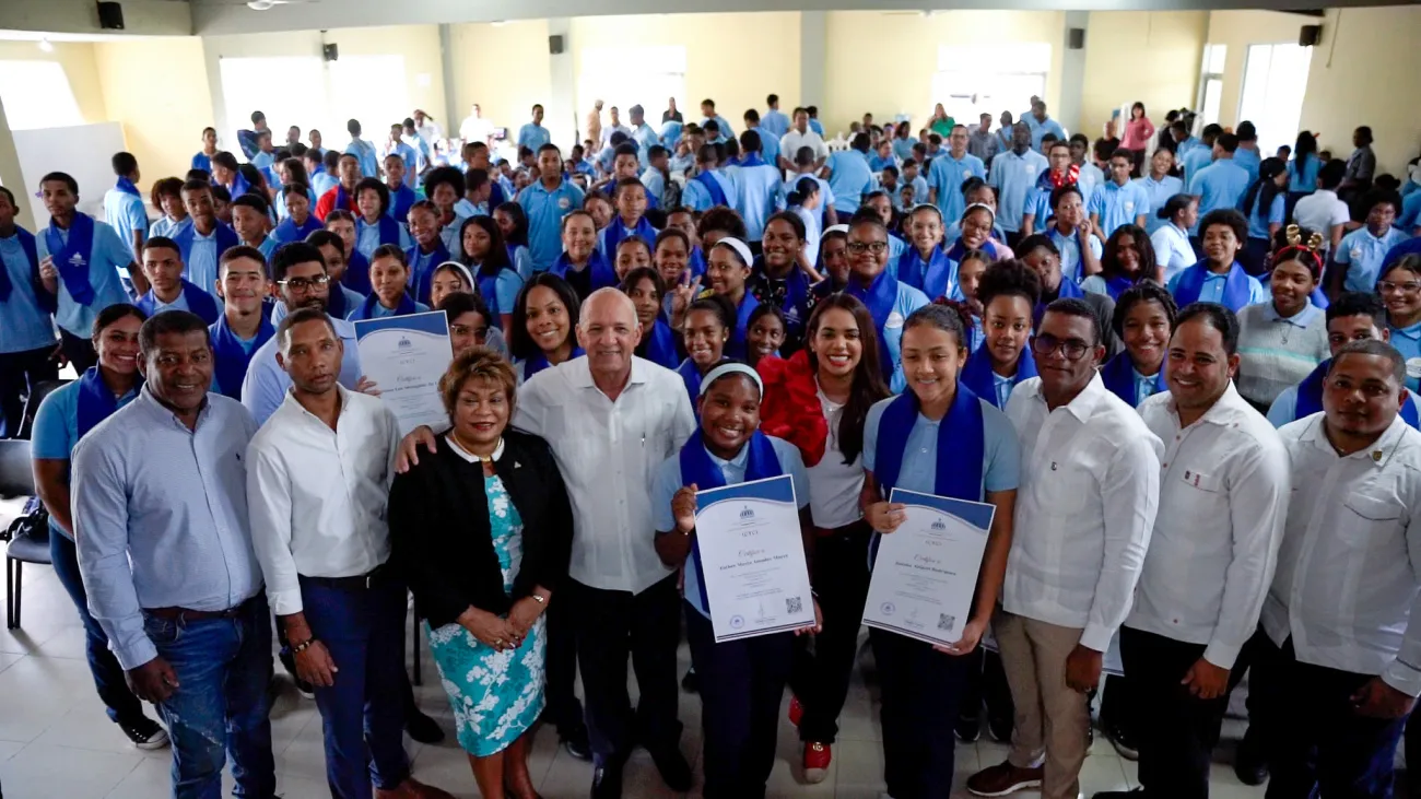 C0078.MP4_.06_55_13_44.Imagen fija001-2