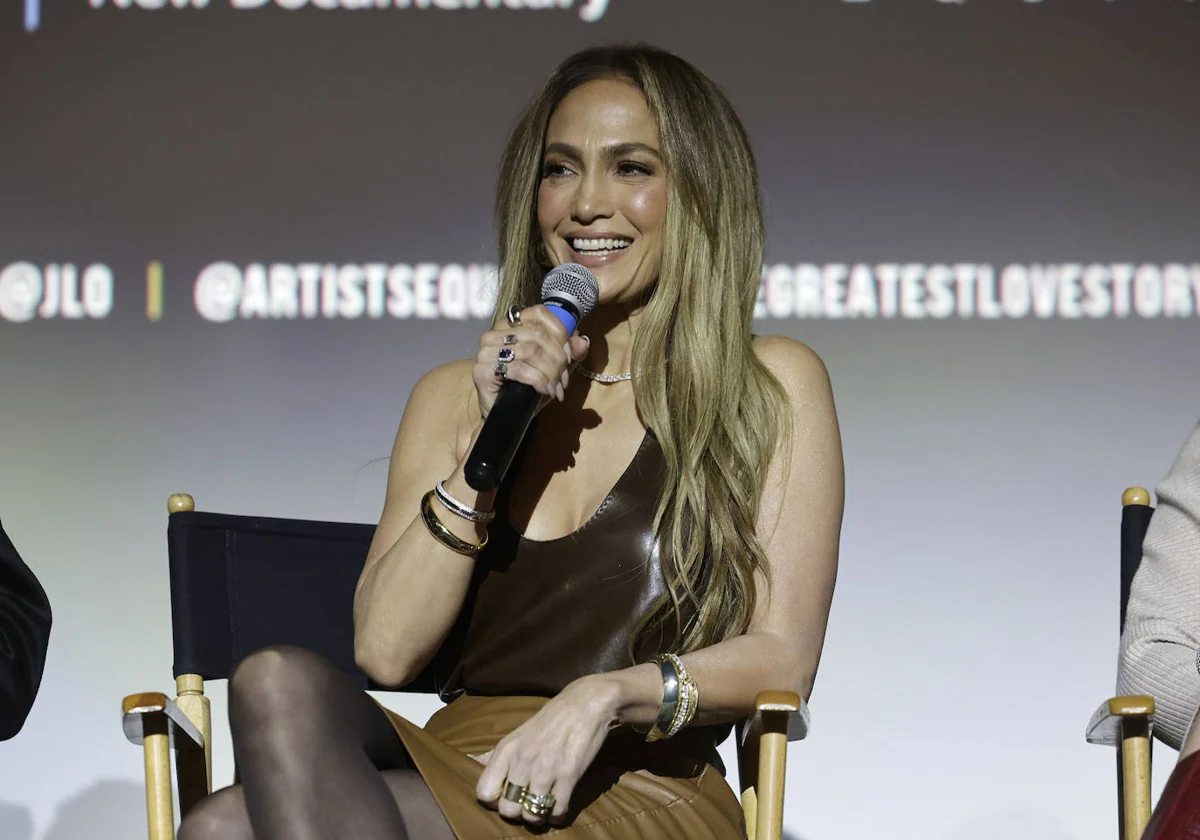 Jennifer-Lopez-secretos_belleza-RAGFG4ZYYcKxlFzlMYDkjEO-1200x840@diario_abc