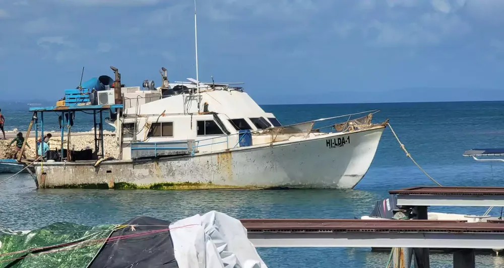 Embarcacion-en-muelle-rio-san-juan
