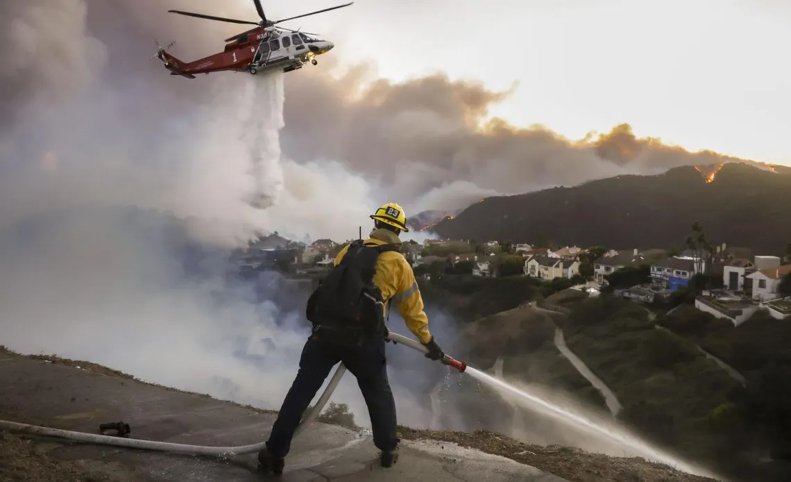 Incendio-enLos-Angeles-1140x694