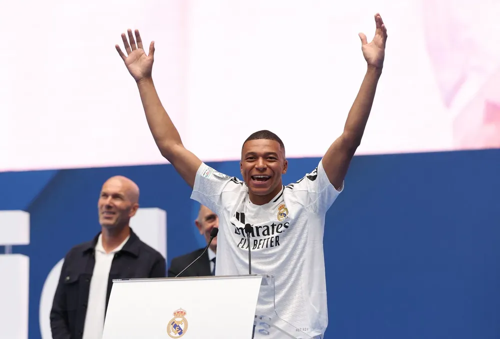 fbl-esp-real-madrid-mbappe-scaled