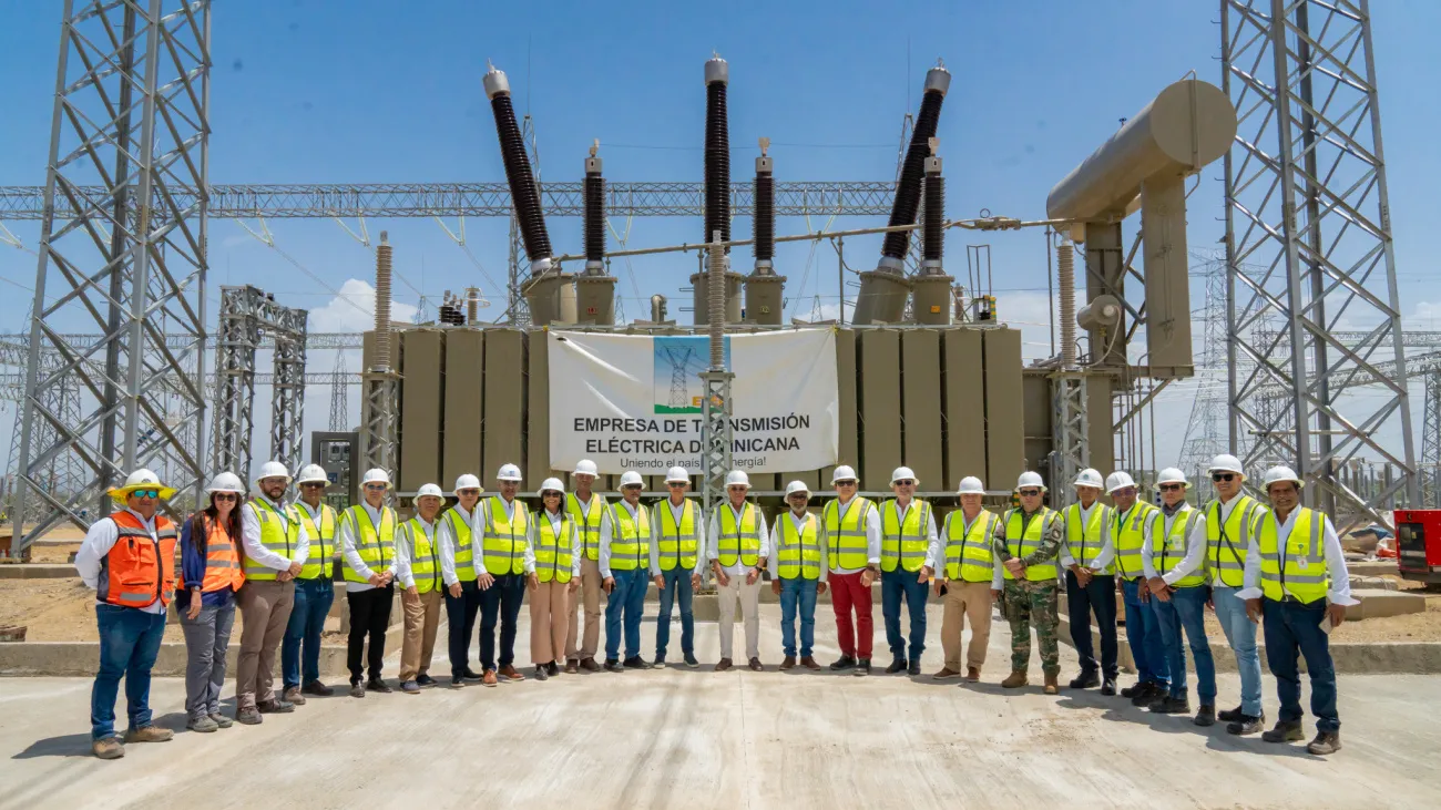 FOTO. Consejo Directivo ETED inspeccionan avance de la subestación Guayubín 345 kV (1)