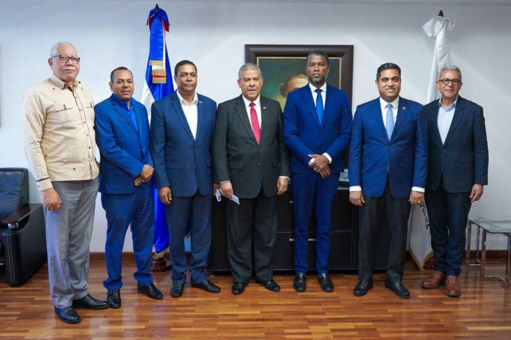 crean-comision-seguimiento-entrega-declaracion-jurada-de-bienes-de-la-municipalidad-1024x682