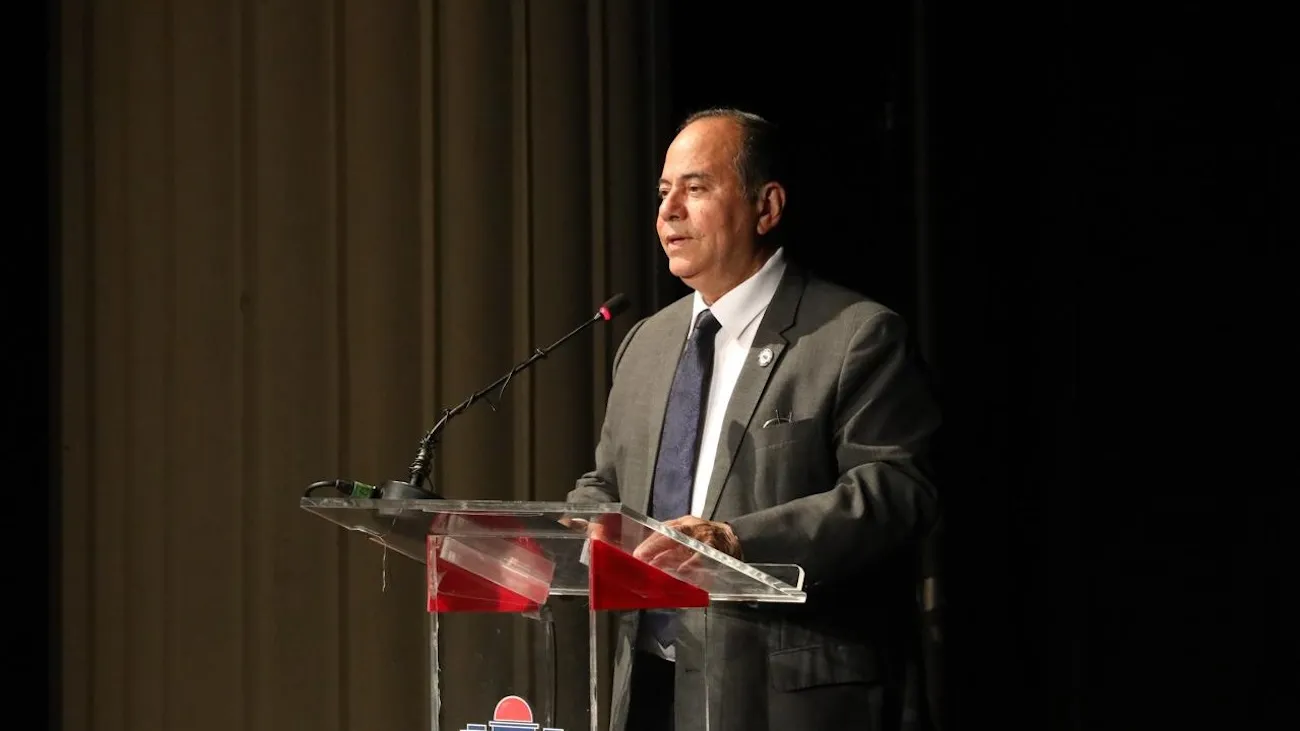 WhatsApp Image 2025-11-18 at 17.37.02