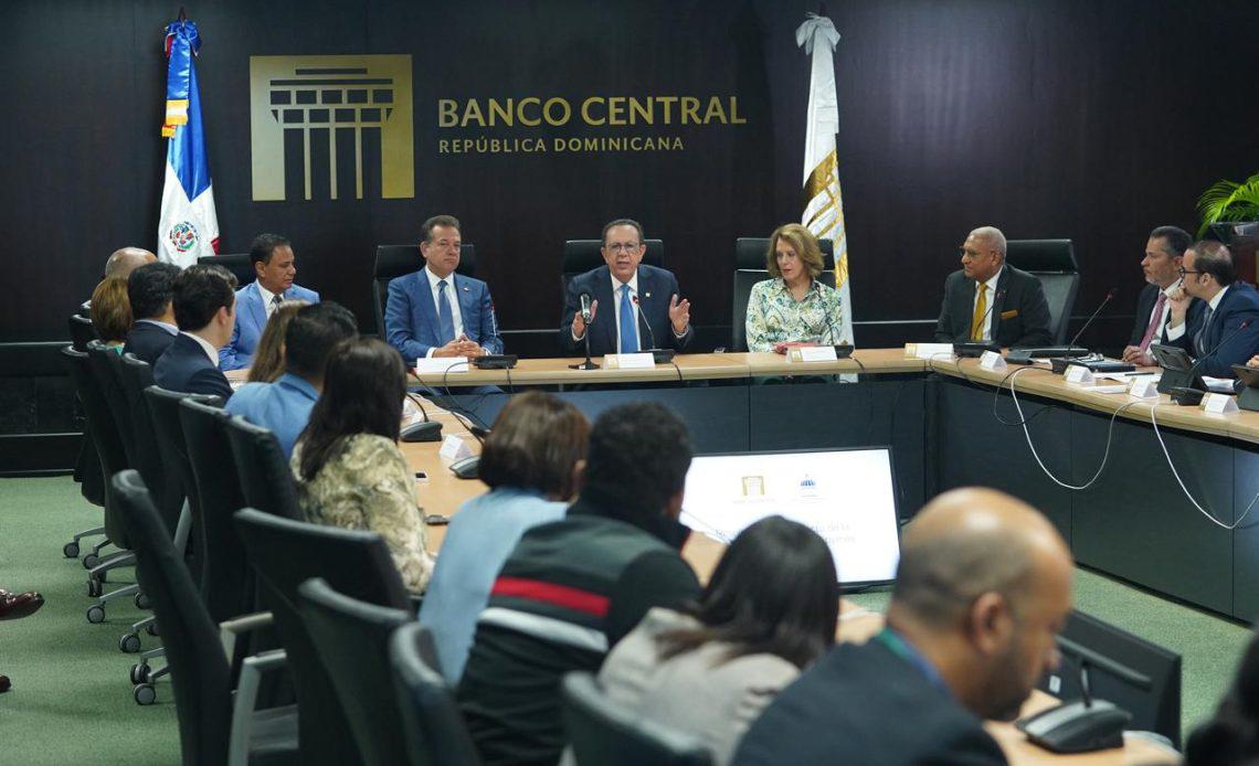 Banco-Central-y-MICM-1140x694
