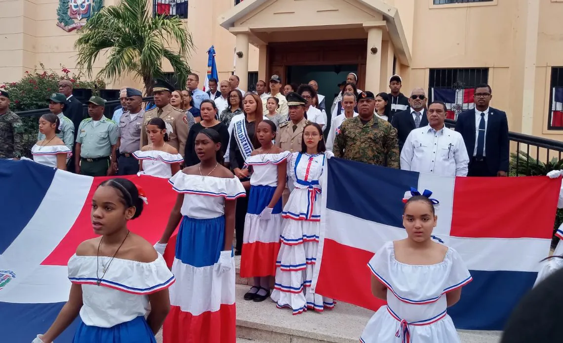 Mella-en-Azua-1140x694