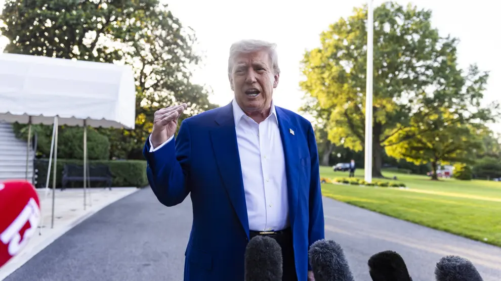 us-president-donald-trump-departs-for-nato-summit-1