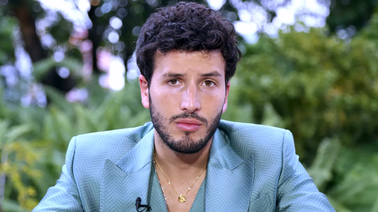 10700-SEBASTIAN-YATRA-DHARMAconfMia-09