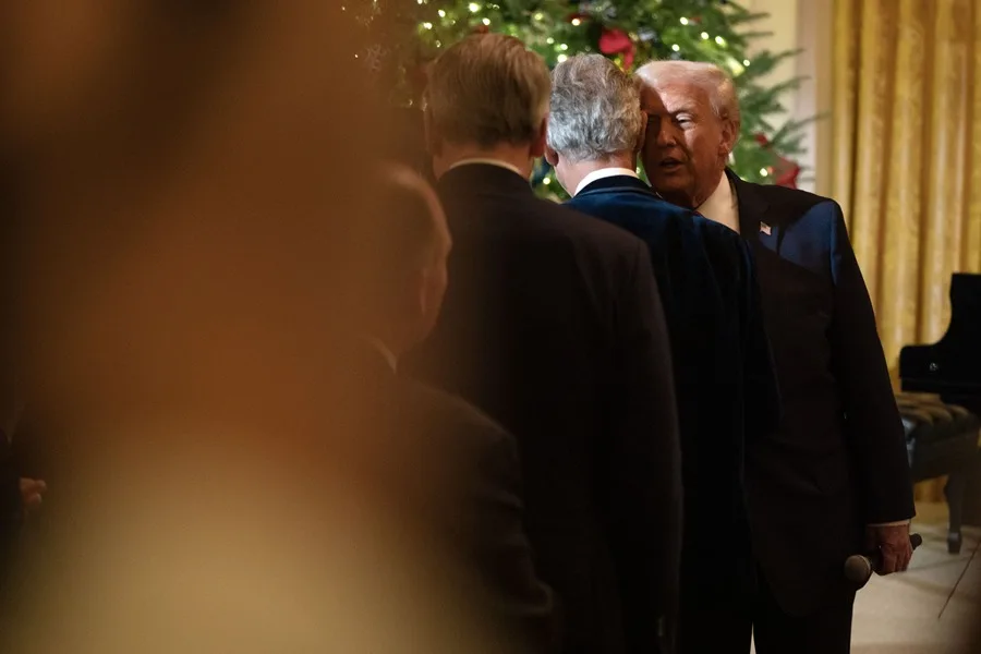 Trump-Andrea-Bocelli-1