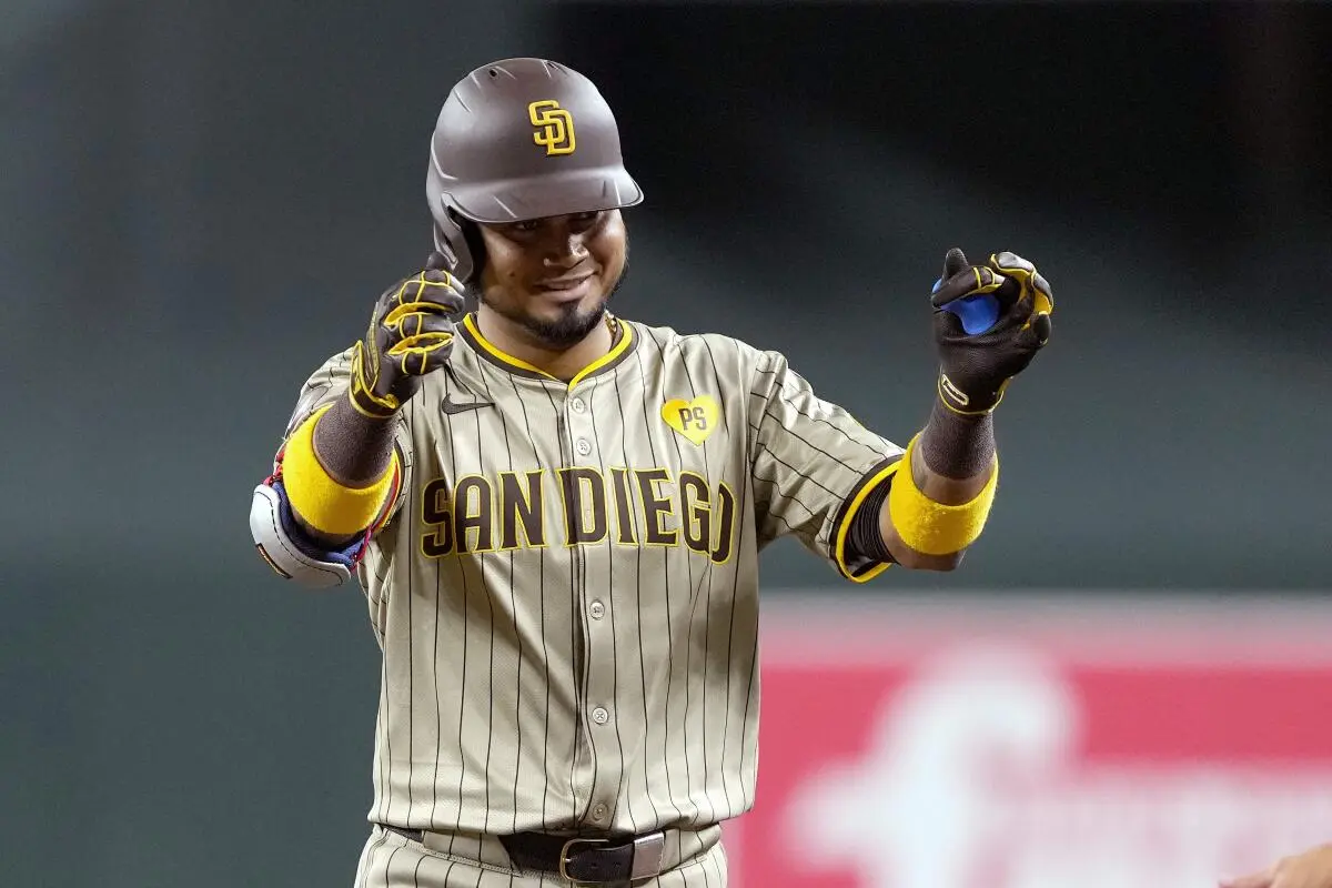 Luis-Arraez-en-San-Diego