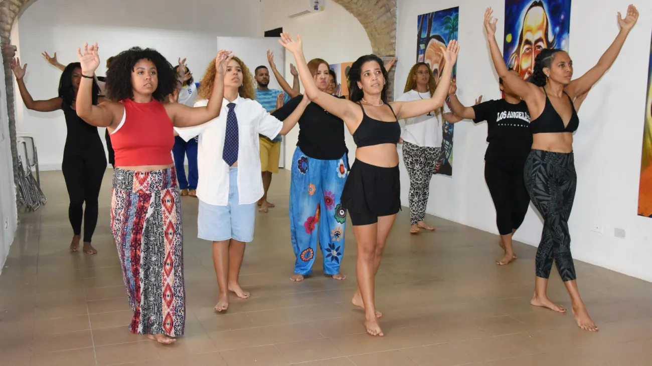Para acceder a más informaciones sobre el Festival Nacional de Teatro 2024, el público podrá consultar el portal del Ministerio de cultura www.cultura.gob_.do (1)