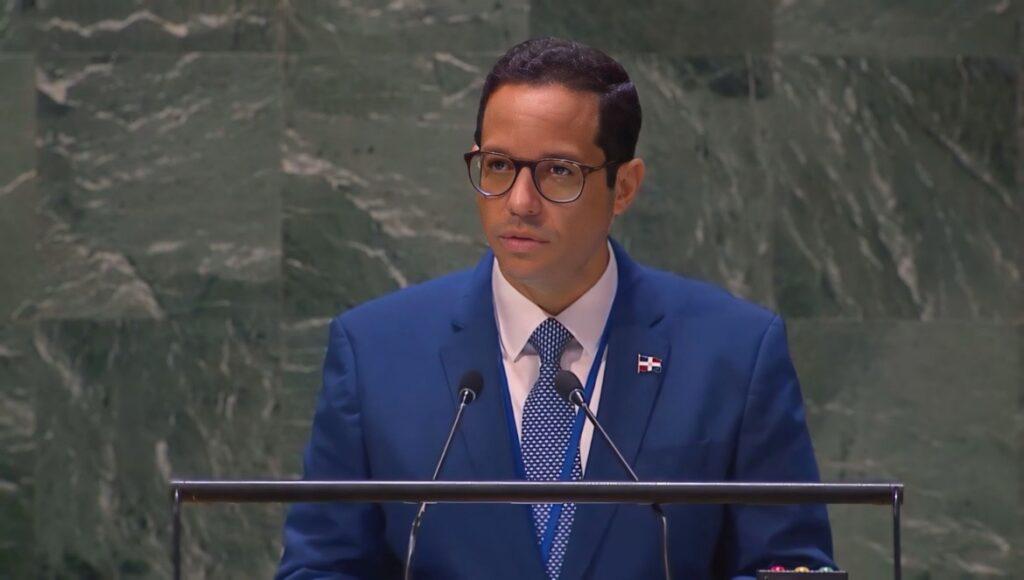 sigmund-freund-representa-al-pais-en-la-onu-3-1024x580