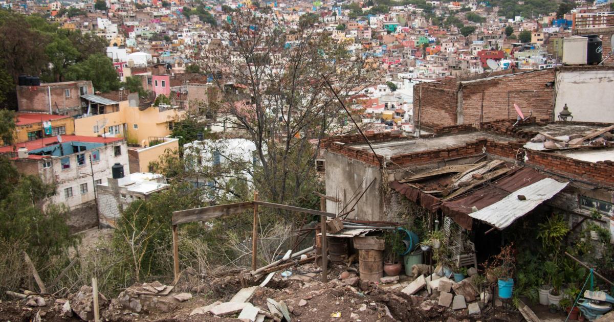 pandemia-covid-dejara-millones-pobres-mas-mexico-cees
