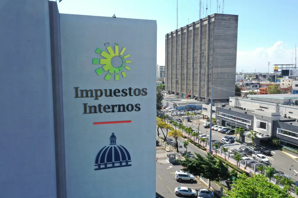 22A1BC035DDEF70950F3519150AD58D4-scaled