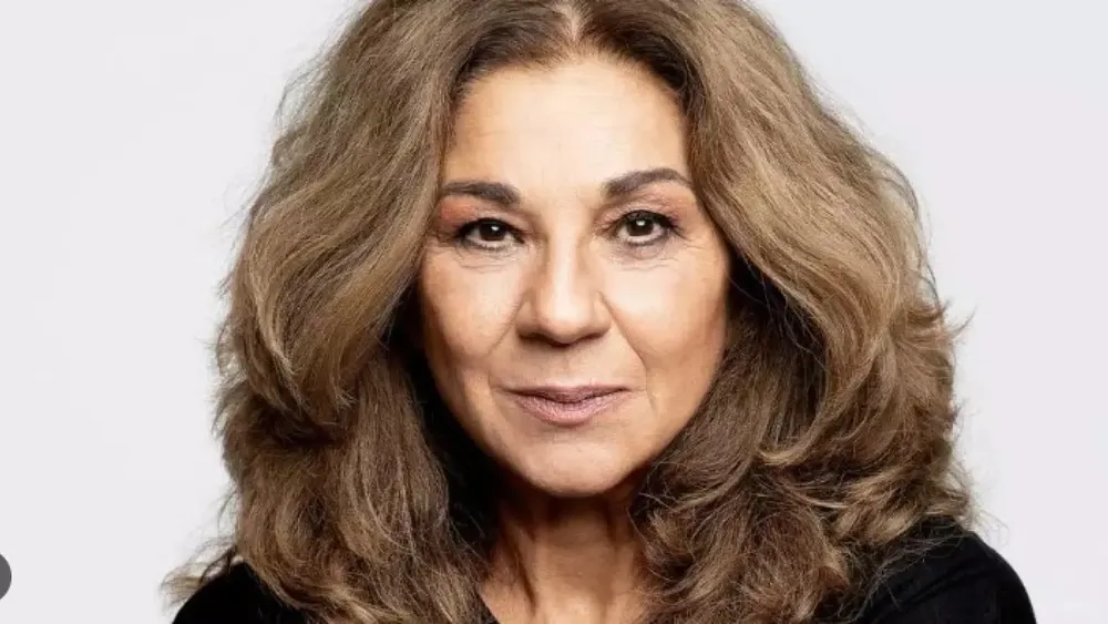 lolita-flores-protagonista-de-poncia