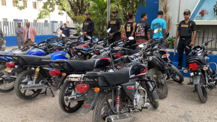 Policia-Nacional-desmantela-banda-dedicada-al-robo-y-comercializacion-de-motocicletas-en-San-Juan-3-1024x576-1