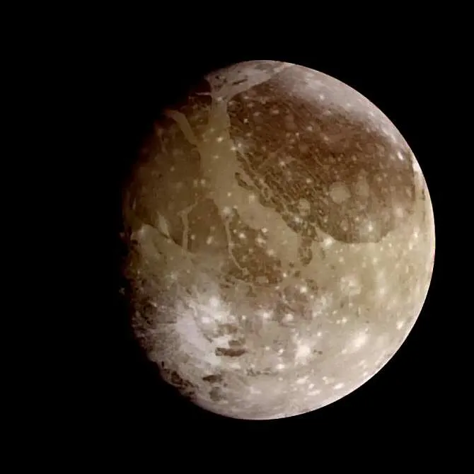 4603_la-catastrofe-que-sufrio-la-luna-mas-grande