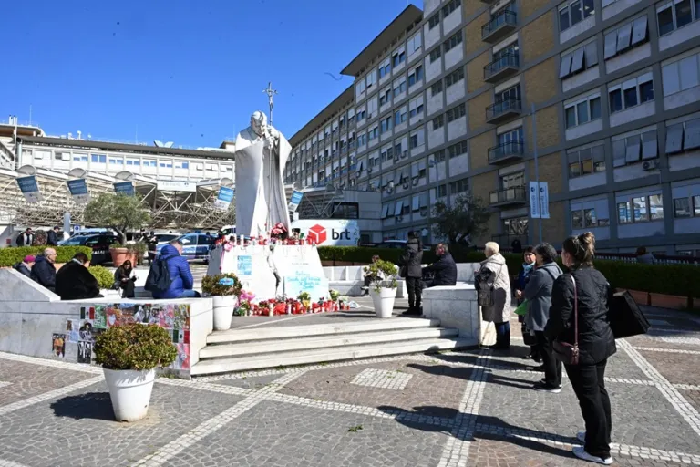 PAPA-HOSPITAL-MARTES-4