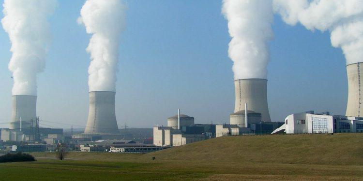 8-Nuclear_Power_Plant_Cattenom-1-750x375