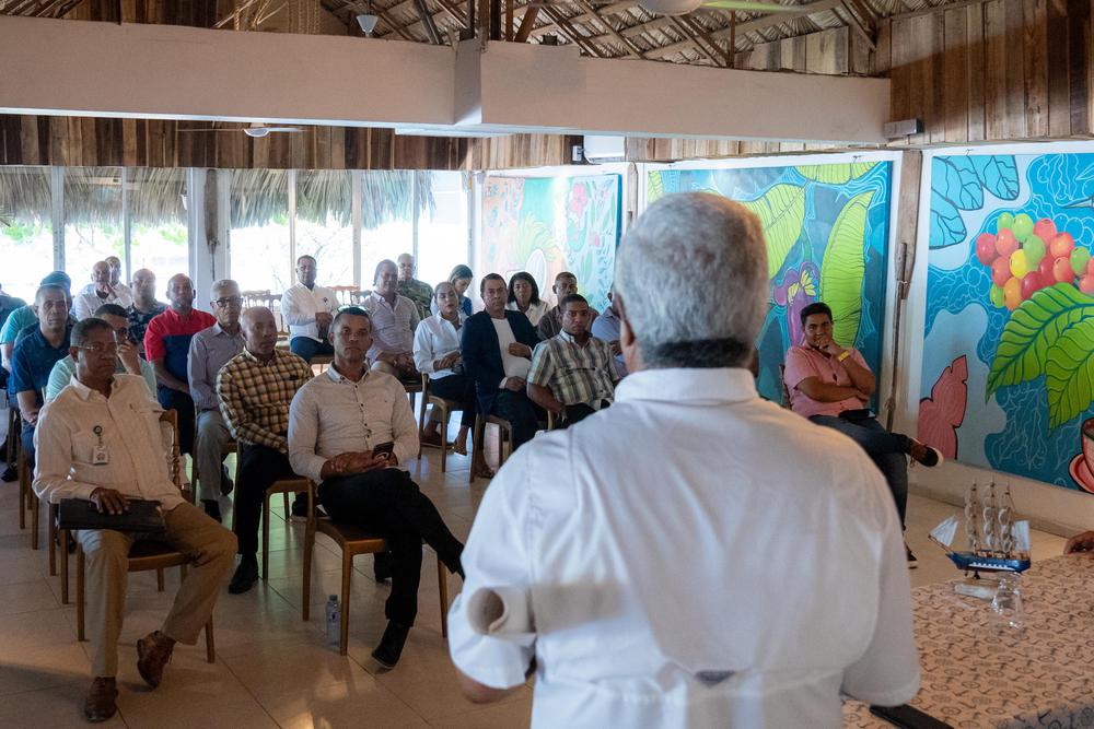 WhatsApp Image 2023-12-08 at 16.39.05