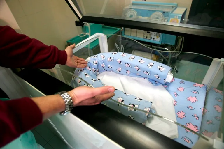 Cama-neonatal