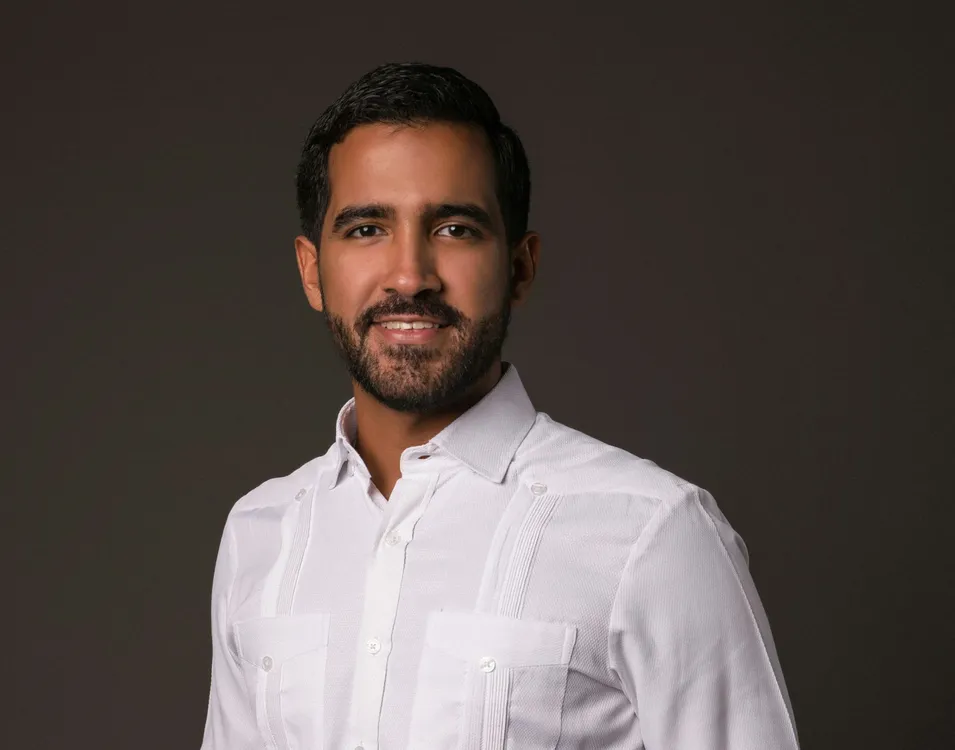 Luis-Cruz-scaled