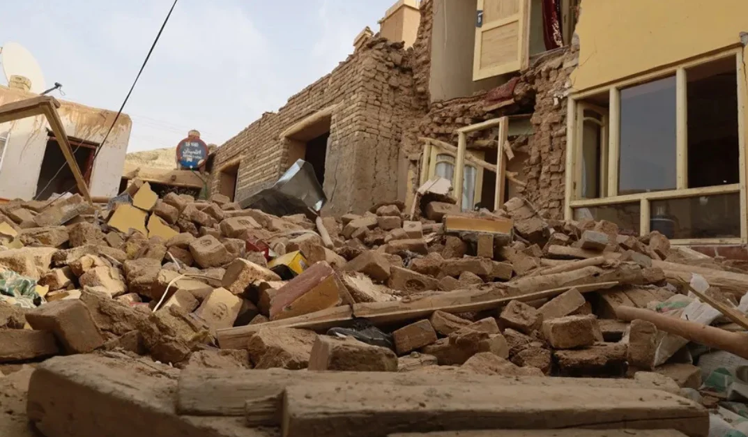 COLLAGE-2026-04-03T152230.671