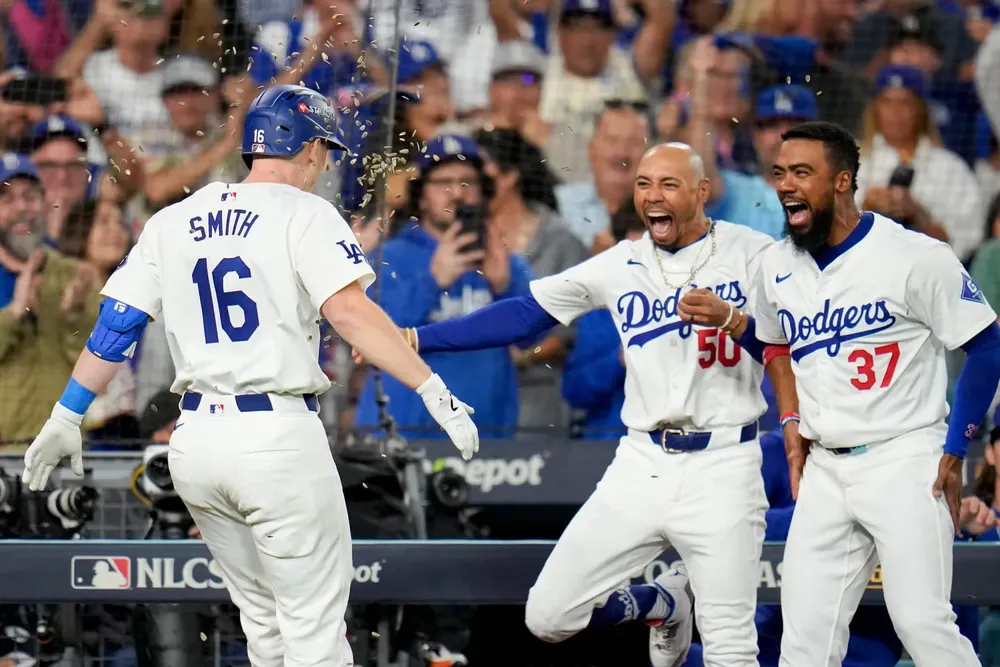 241020-dodgers-rc-1106-9a8258