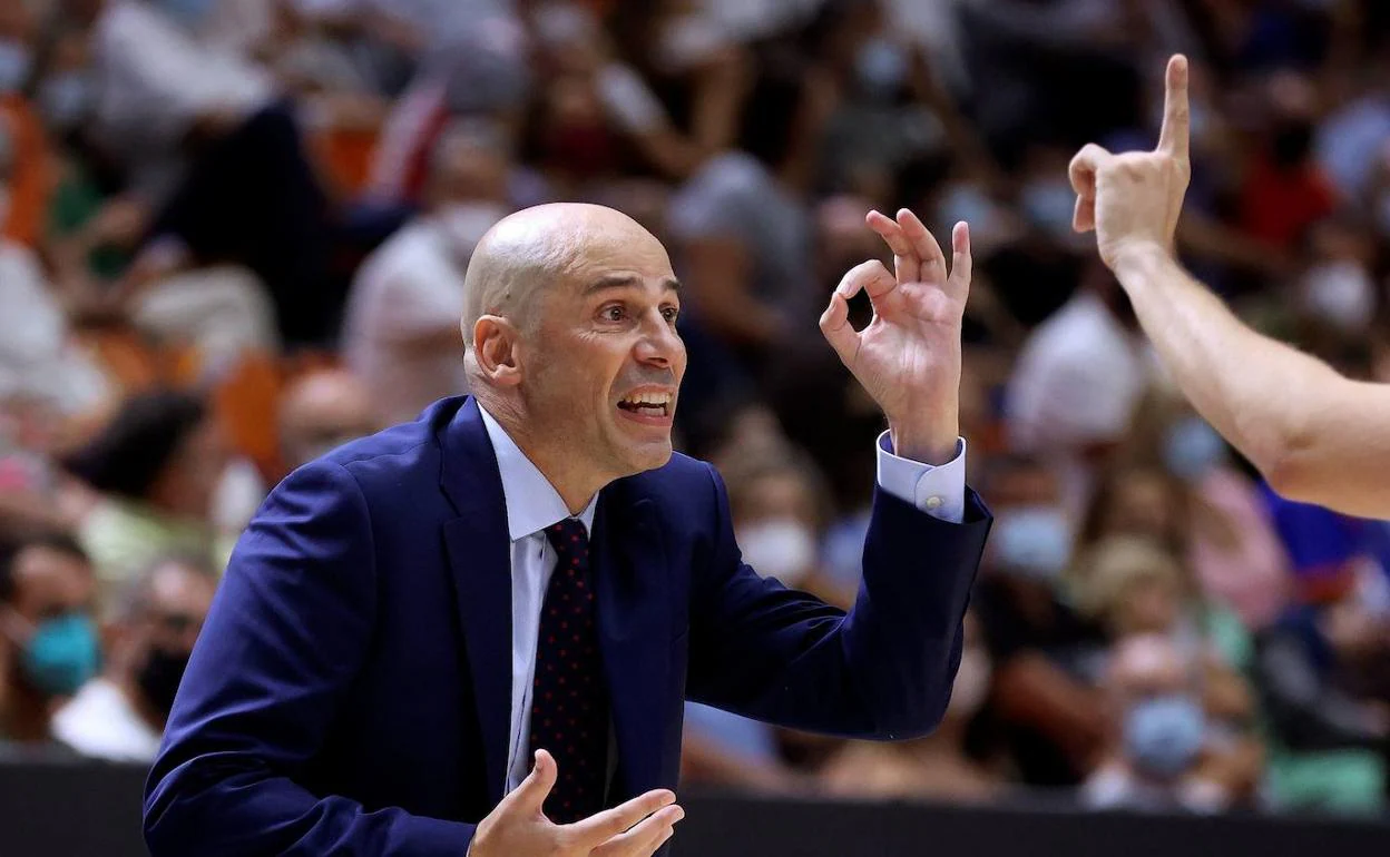 joan-penarroya-entrenador-baskonia-U120315603551vYE-U170370434860NaD-1248x770@El-Correo-ElCorreo