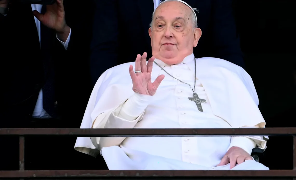 Papa-Francisco-1140x694
