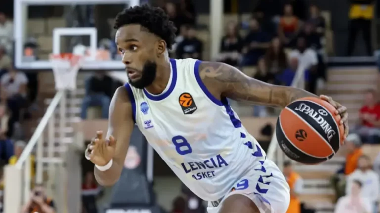 la-magia-del-dominicano-jean-montero-relanza-al-valencia-en-el-duelo-de-invictos-518da8f7-focus-0-0-1200-675-768x430